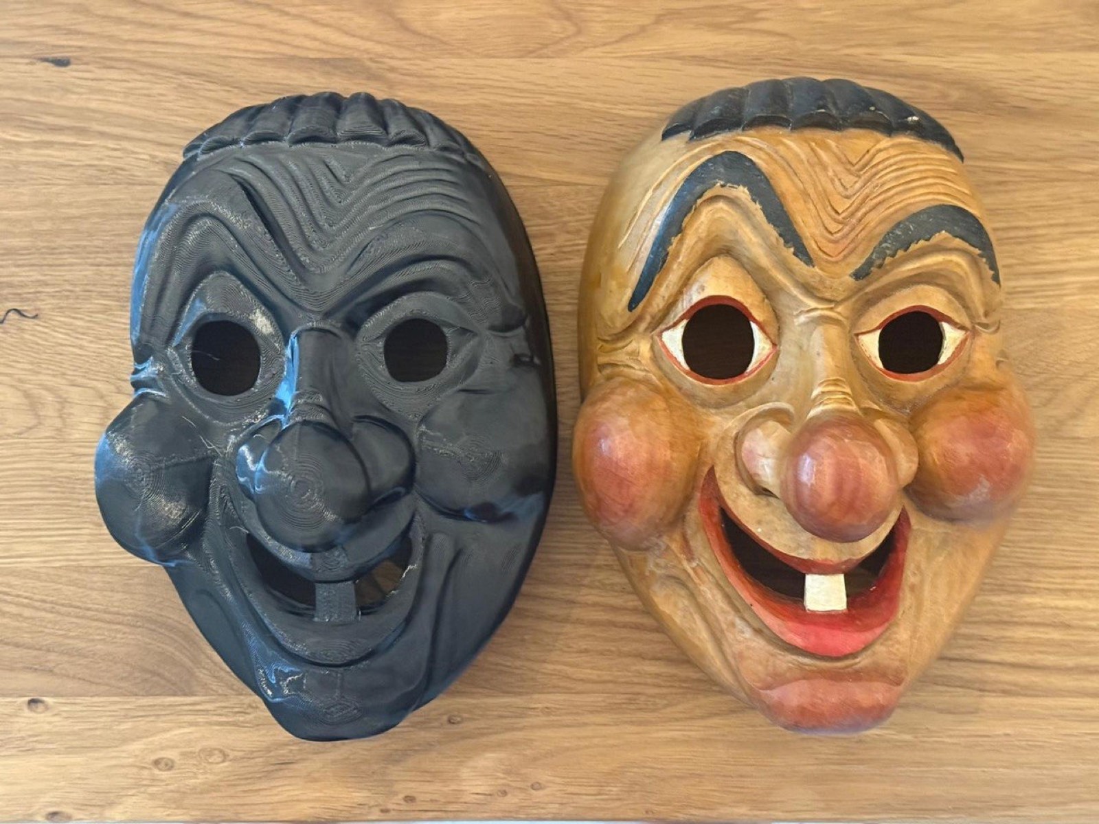 Fastnachtsmasken-Serie – Reproduktion von 200 historischen Fastnachtsmasken für einen Verein.
